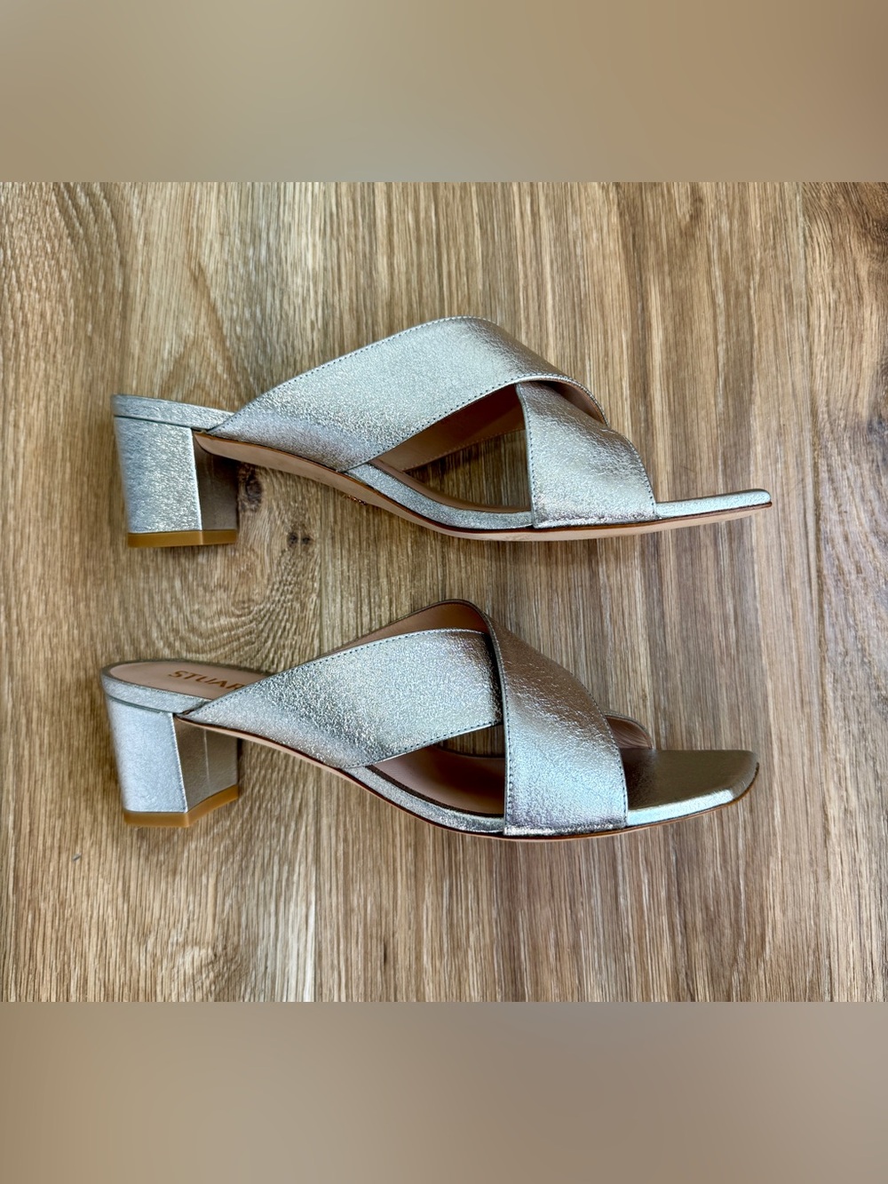 Stuart Weitzman Metallic Silver Leather Crisscross Block Heel Sandals Size 8.5 - Picture 4 of 7